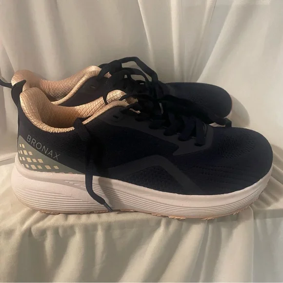 Bronx Navy and Peach Athletic Shoes - www.swaaza.com